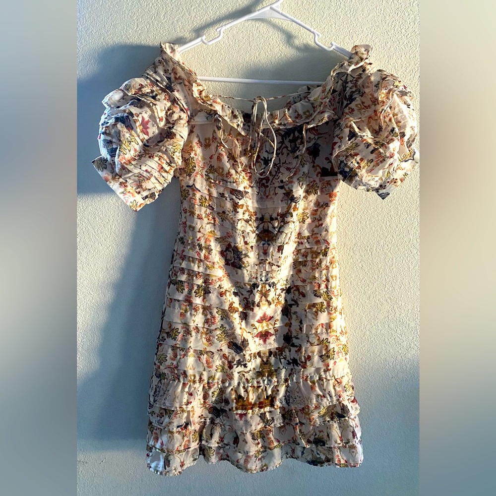 Women's Floral Dress with Puffy Sleeves in Small